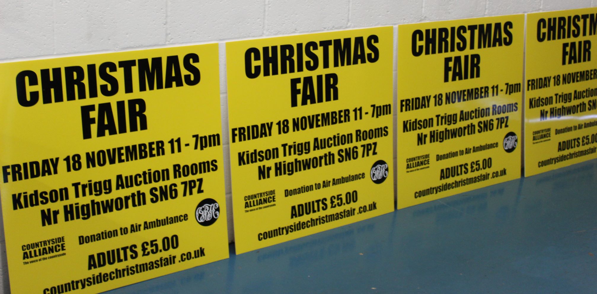 Christmas Fair Correx Signs